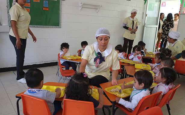 Sin azúcares ni harinas en el menú del IMSS Sin azúcares ni harinas en el menú del IMSS