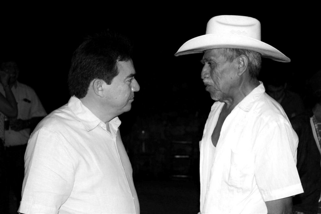 Retraso en apoyos afecta a ganaderos Retraso en apoyos afecta a ganaderos