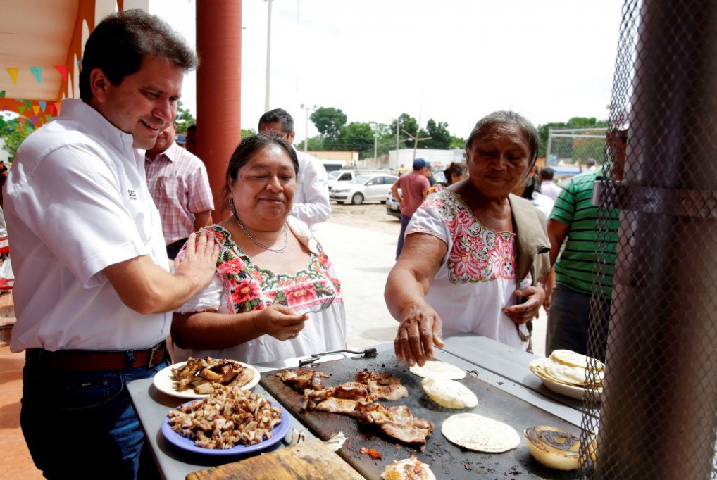 Nuevas historias se escriben con Mejorar Nuevas historias se escriben con Mejorar