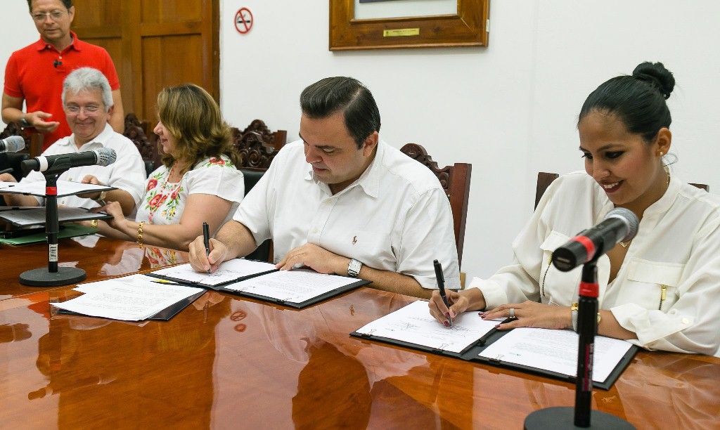 Trabajadoras estatales contarán con lactarios Trabajadoras estatales contarán con lactarios
