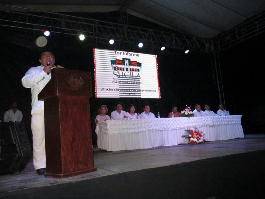 Rinde su primer informe alcalde de Sucilá Rinde su primer informe alcalde de Sucilá