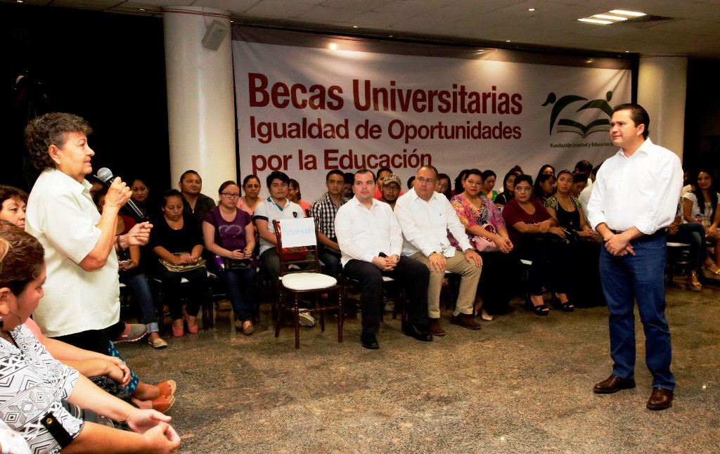 Fundación Juventud y Educación entregará becas universitarias Fundación Juventud y Educación entregará becas universitarias