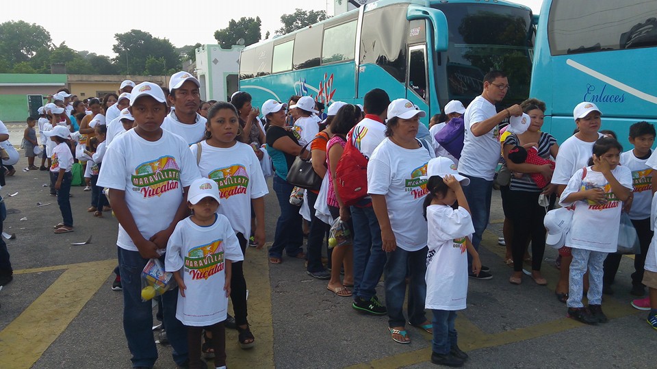 “Maravíllate con Yucatán” llevó de paseo a niños de Sucilá “Maravíllate con Yucatán” llevó de paseo a niños de Sucilá