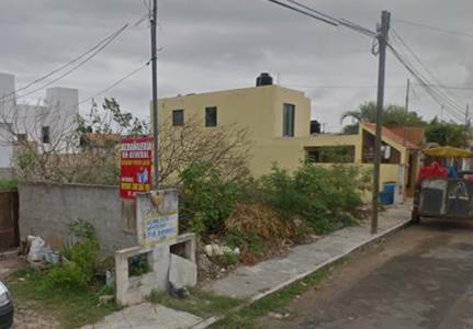 Pelean limpieza de terreno baldío Pelean limpieza de terreno baldío