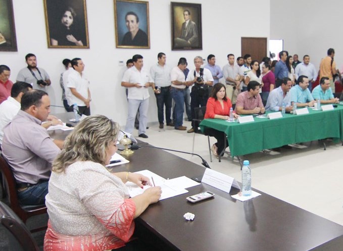 Aprueban nueva mesa directiva en el Congreso Aprueban nueva mesa directiva en el Congreso
