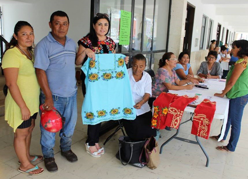 Destacan asistencia social a familias tizimileñas Destacan asistencia social a familias tizimileñas