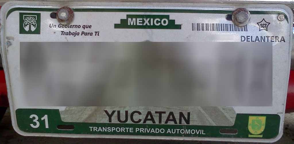 Multa por tener placas dañadas o ilegibles Multa por tener placas dañadas o ilegibles
