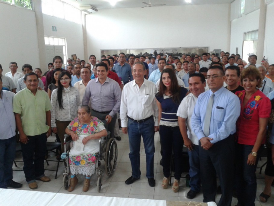 Orientan a líderes religiosos en Tizimín Orientan a líderes religiosos en Tizimín