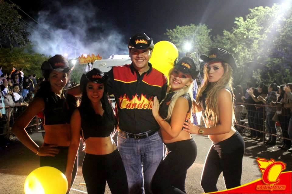 ¡Viva México con Candela!