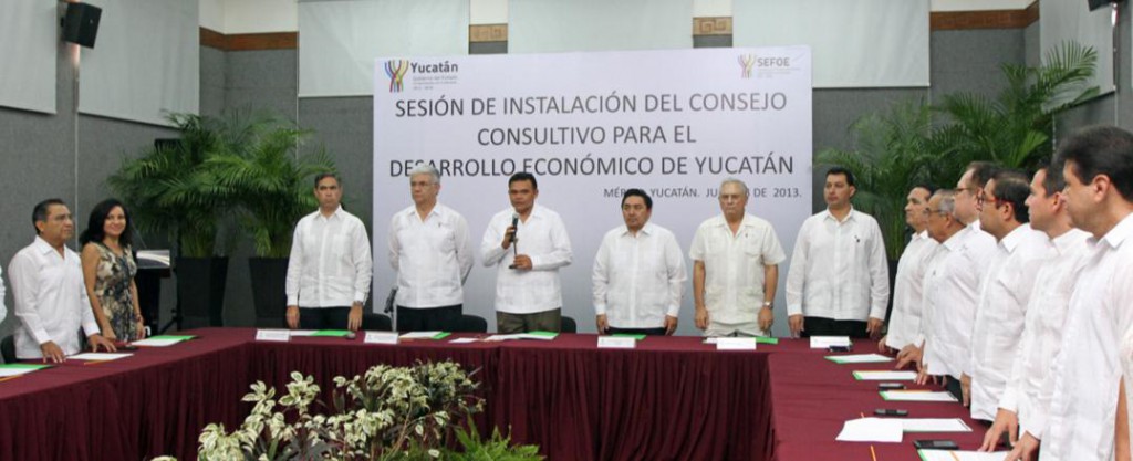 Se instala el Consejo Consultivo para el Desarrollo Económico. Se instala el Consejo Consultivo para el Desarrollo Económico.
