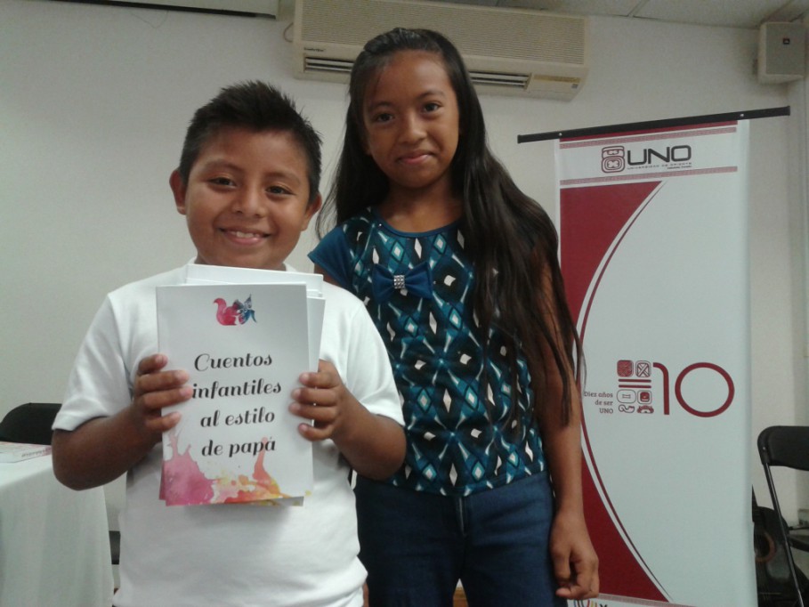 Presentan libro bilingüe de cuentos infantiles, en Valladolid Presentan libro bilingüe de cuentos infantiles, en Valladolid