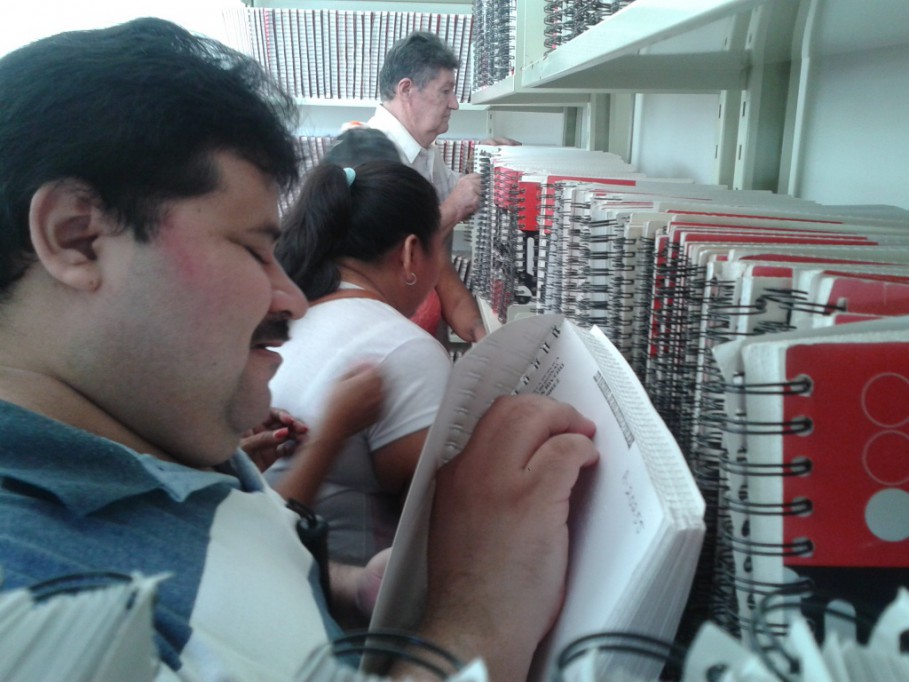 Invidentes visitan biblioteca modelo de Tizimín Invidentes visitan biblioteca modelo de Tizimín