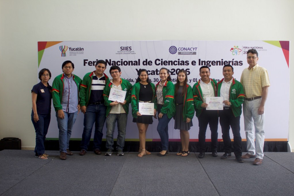 Jóvenes yucatecos en feria de ciencias estatal Jóvenes yucatecos en feria de ciencias estatal