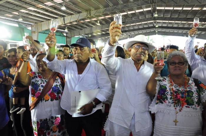 "Formaliza tu Unión" en Izamal "Formaliza tu Unión" en Izamal