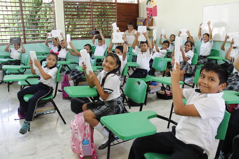 Suspenden programa de tabletas para estudiantes de 5° año Suspenden programa de tabletas para estudiantes de 5° año