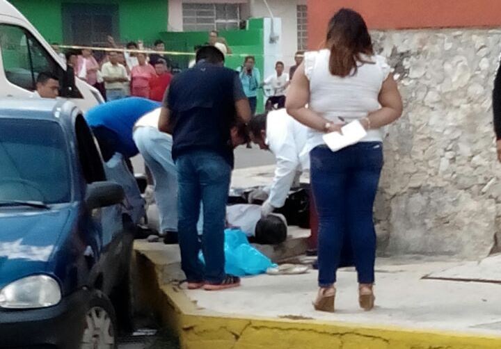 Muere un hombre en accidente automovilístico Muere un hombre en accidente automovilístico