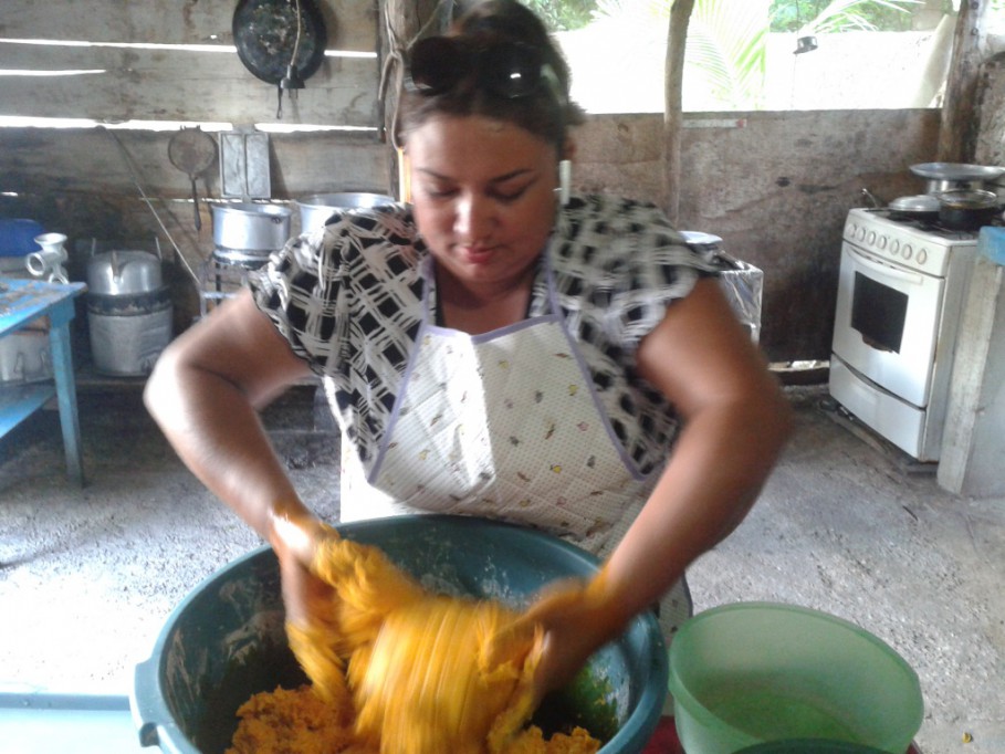 Ya huele a mucbipollo en Tizimín Ya huele a mucbipollo en Tizimín