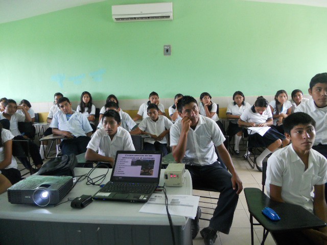 Sexo, bullying y adicciones son temas que interesan a jóvenes de Yucatán Sexo, bullying y adicciones son temas que interesan a jóvenes de Yucatán