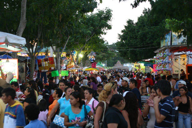 X'matkuil registró en dos días más de 200,000 visitantes. X'matkuil registró en dos días más de 200,000 visitantes.
