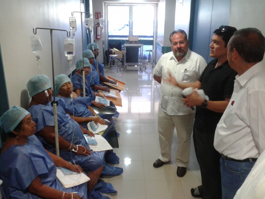 Operan a unos 70 pacientes de cataratas, en Tizimín Operan a unos 70 pacientes de cataratas, en Tizimín