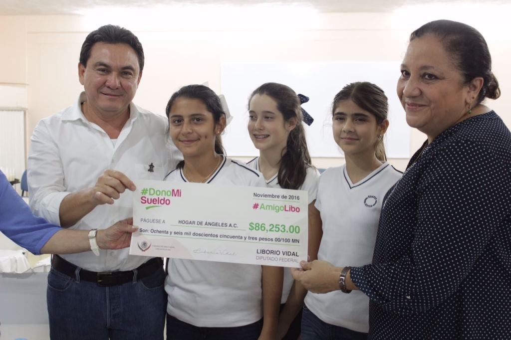 Legislador dona su sueldo a causa loable Legislador dona su sueldo a causa loable