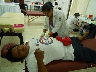 TIZIMIN: Dona sangre porque ayudaron a su mamá.\r\n TIZIMIN: Dona sangre porque ayudaron a su mamá.\r\n