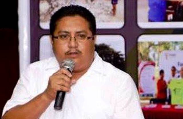 Denuncian a Alcalde por discriminación Denuncian a Alcalde por discriminación