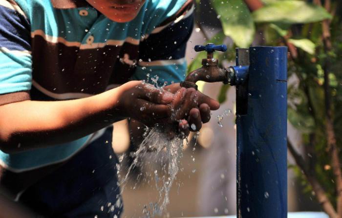 Pagar agua en Sucilá también es recompensado Pagar agua en Sucilá también es recompensado