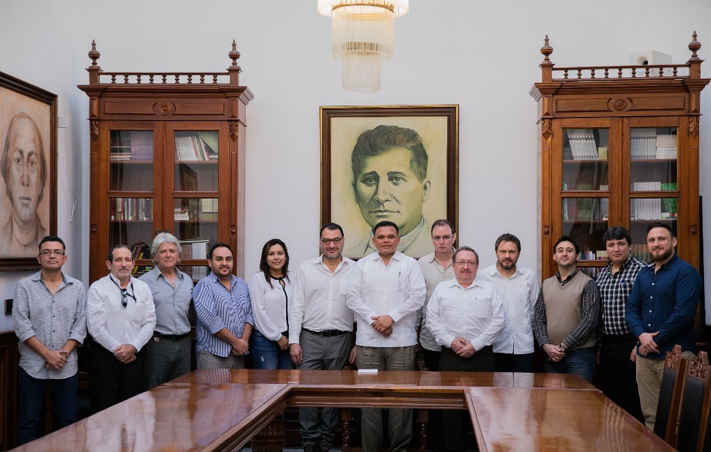 Informe de Gobierno, por cadena estatal de radio y televisión Informe de Gobierno, por cadena estatal de radio y televisión