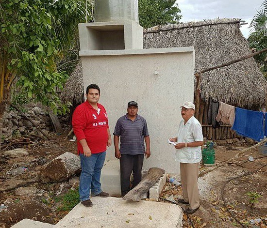 Entregan 149 sanitarios rurales en Tixcancal Entregan 149 sanitarios rurales en Tixcancal