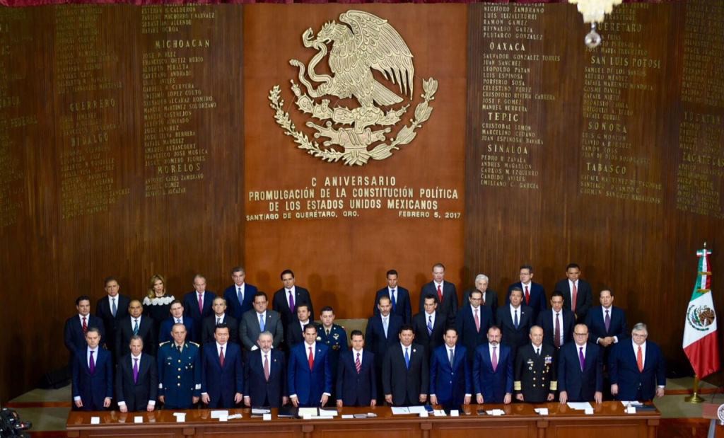 Conmemoran centenario de la Constitución Conmemoran centenario de la Constitución