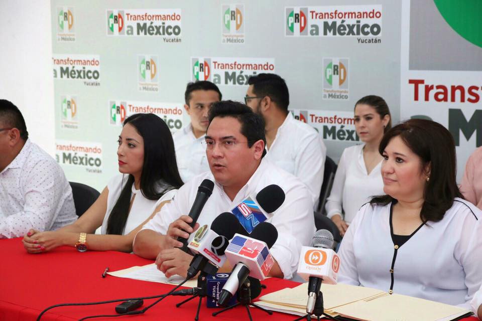 PRI tacha de "oportunista" al PAN PRI tacha de "oportunista" al PAN