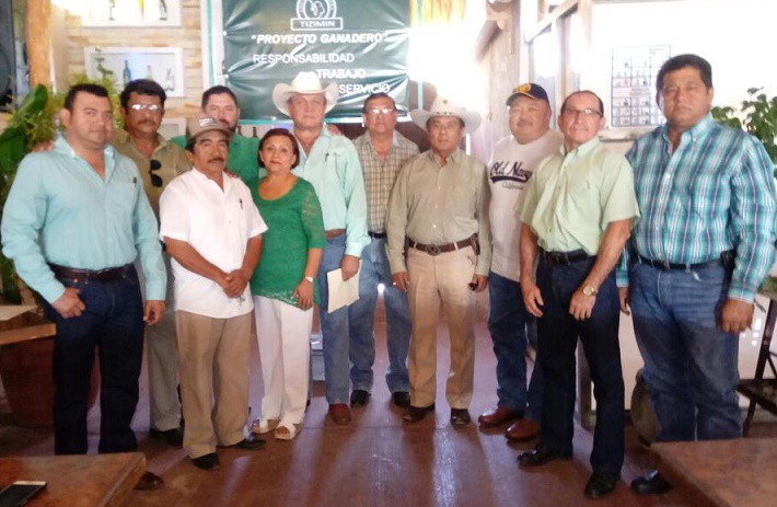 Planilla verde presenta propuestas a ganaderos de Tizimín Planilla verde presenta propuestas a ganaderos de Tizimín