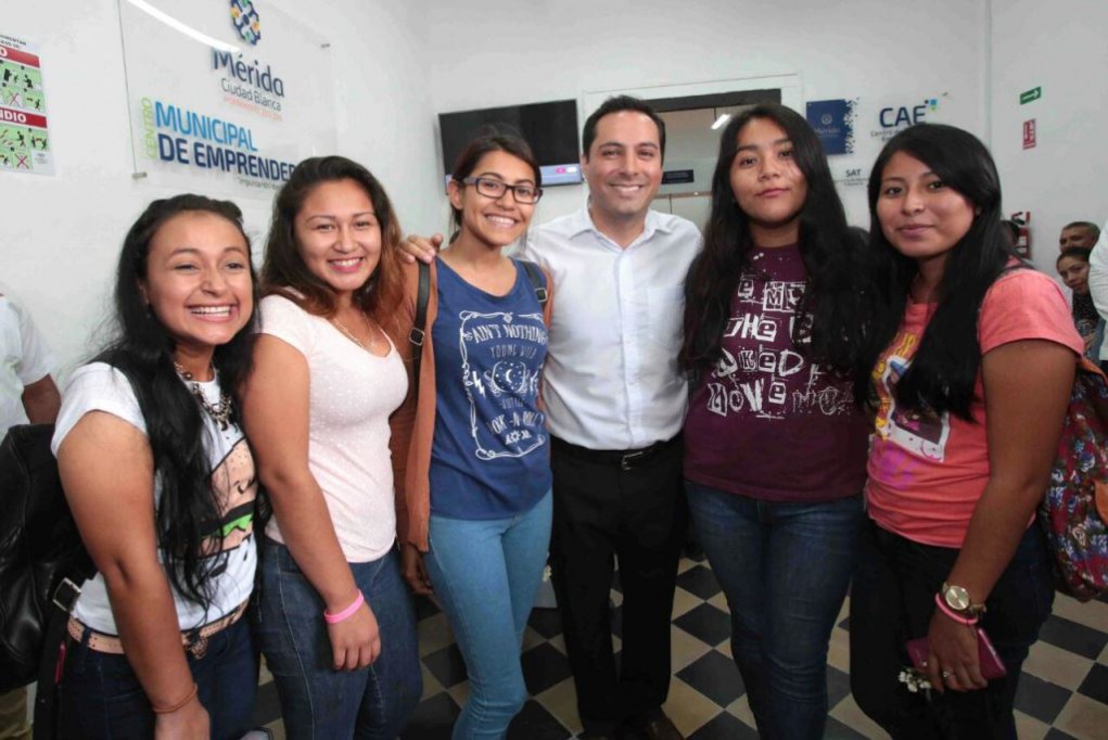 Inicia operaciones el Centro Municipal de Emprendedores Inicia operaciones el Centro Municipal de Emprendedores