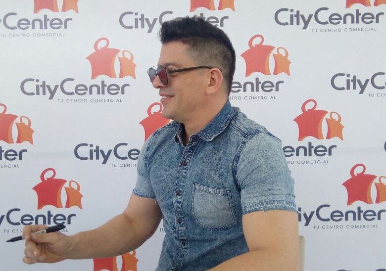 Yahir emociona a Mérida Yahir emociona a Mérida