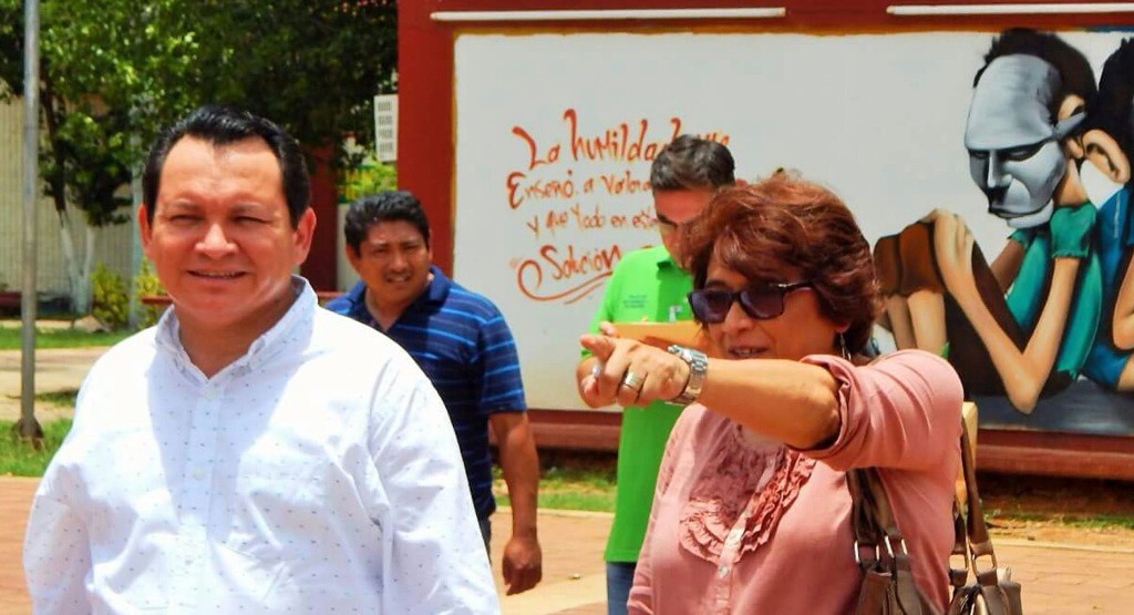 "Huacho" impulsa infraestructura educativa "Huacho" impulsa infraestructura educativa
