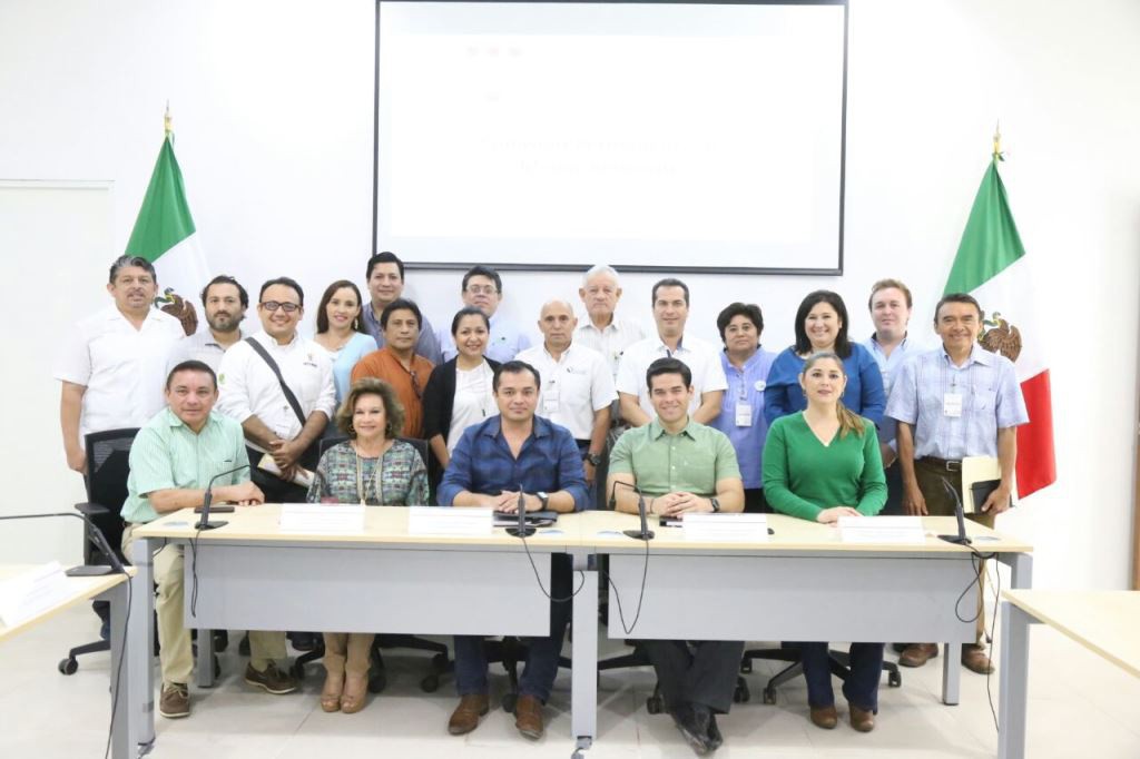 Expertos analizan iniciativas sobre Medio Ambiente Expertos analizan iniciativas sobre Medio Ambiente