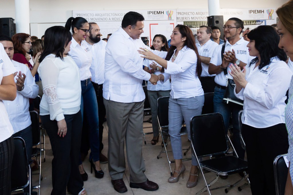 Mujeres, motor económico de Yucatán Mujeres, motor económico de Yucatán