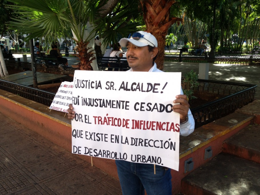 Denuncia despido por influencias del hijo del diputado federal panista Sergio Chan Lugo Denuncia despido por influencias del hijo del diputado federal panista Sergio Chan Lugo