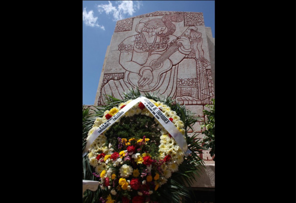 Honran a creadores de la Canción Yucateca Honran a creadores de la Canción Yucateca