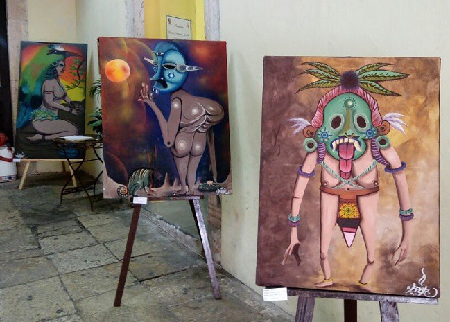 Admiran pinturas de surrealismo prehispánico en Valladolid Admiran pinturas de surrealismo prehispánico en Valladolid