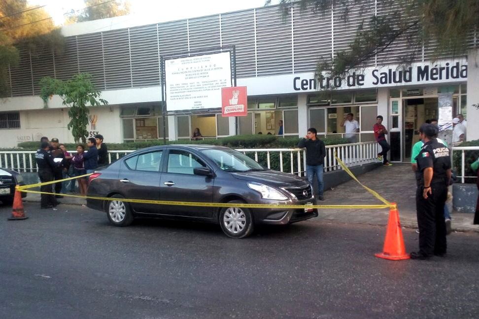 Fallece dentro de un vehículo en el Centro Fallece dentro de un vehículo en el Centro