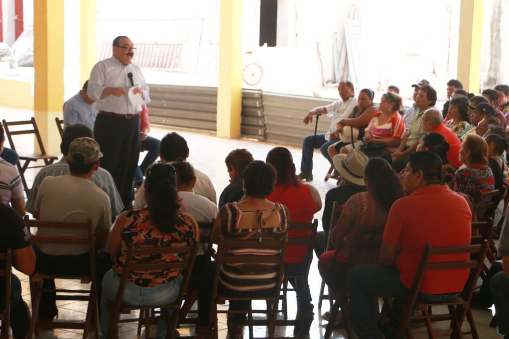 Entregan apoyos a apicultores en el sur del Estado Entregan apoyos a apicultores en el sur del Estado