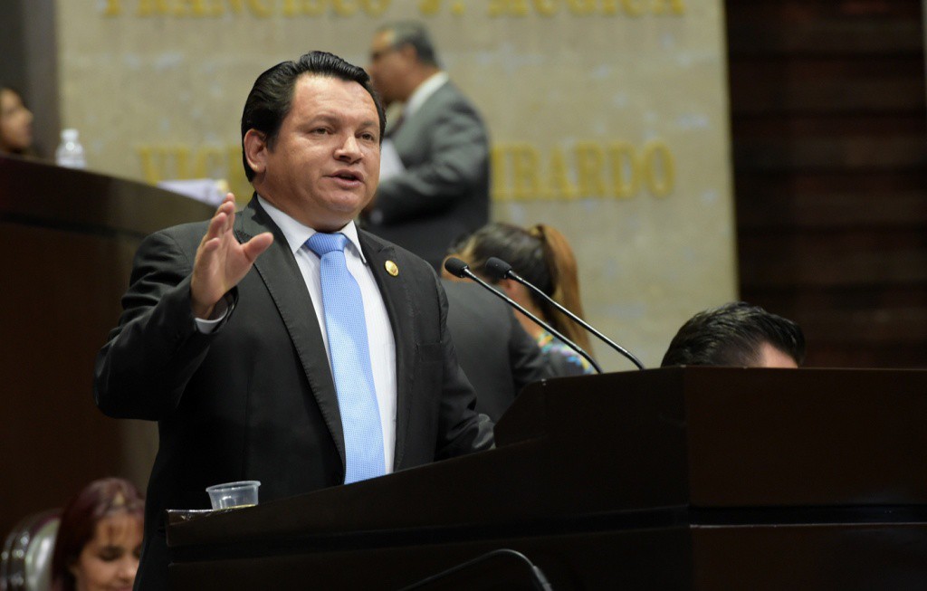 Aprueban Ley para uso medicinal de la marihuana Aprueban Ley para uso medicinal de la marihuana