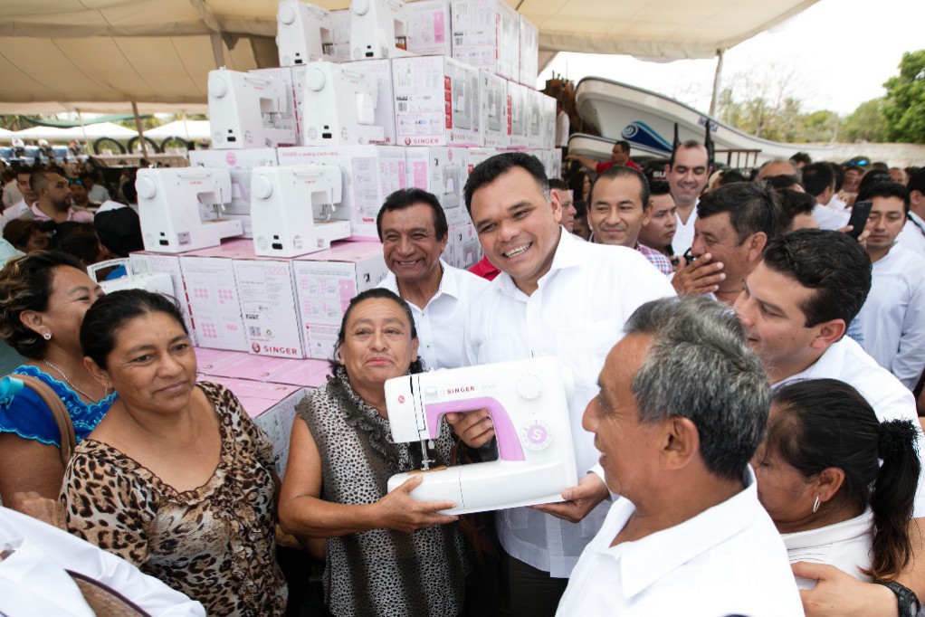 Fortalecimiento a la producción de miel Fortalecimiento a la producción de miel