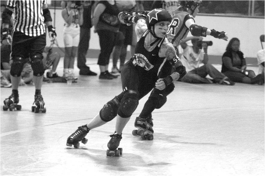 Equipo de Roller Derby piden apoyo a la sociedad para uniformes Equipo de Roller Derby piden apoyo a la sociedad para uniformes