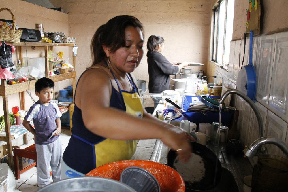 Si mamá cobrará por el trabajo del hogar... Si mamá cobrará por el trabajo del hogar...
