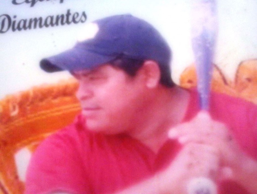 Piden ayuda para localizar a su hermano Piden ayuda para localizar a su hermano