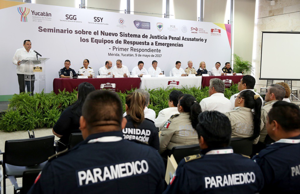 Capacitan a equipos de primera respuesta Capacitan a equipos de primera respuesta