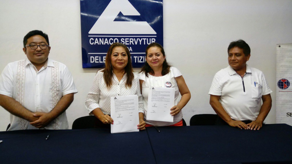 Firman convenio en Tizimín para fomentar desarrollo profesional de universitarios Firman convenio en Tizimín para fomentar desarrollo profesional de universitarios